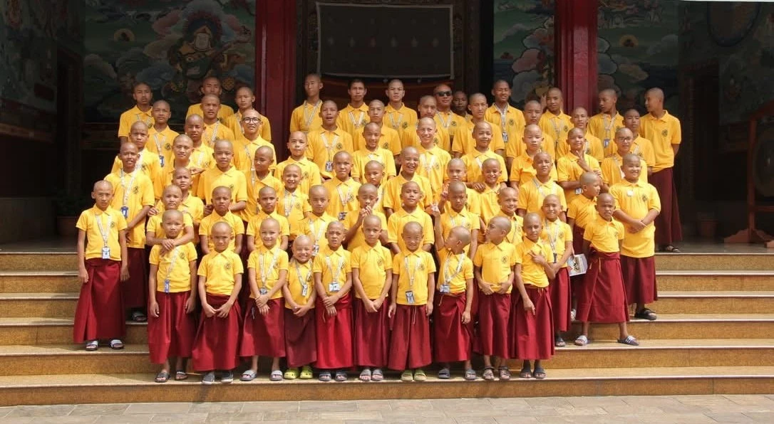 Students collaborating